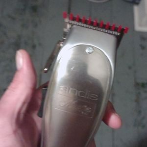 Master clippers